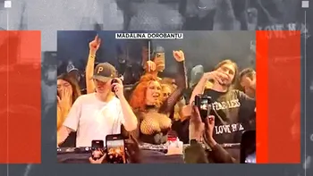 Așa ceva n-ai mai văzut! Mama Gaia a fost vedeta super partyului de la Romexpo! Topless lângă celebrul DJ Adam Port: milionara i-a înnebunit pe toți