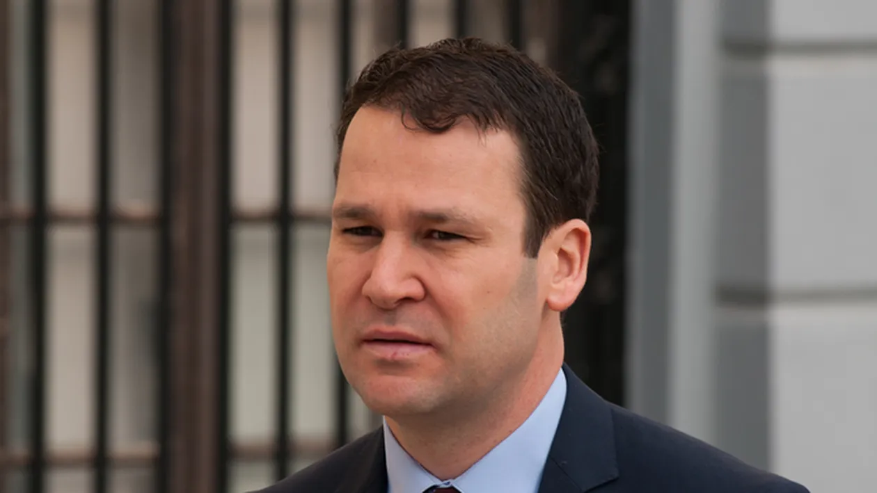 Cum au ajuns echipamentele de joacă ale unei firme din Breaza să fie cerute în licitaţiile de milioane de euro lansate de primarul PSD Robert Negoiţă