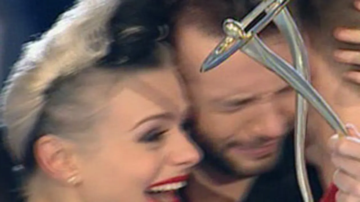 Jojo si Ionut au castigat sezonul 12 de la Dansez pentru tine!