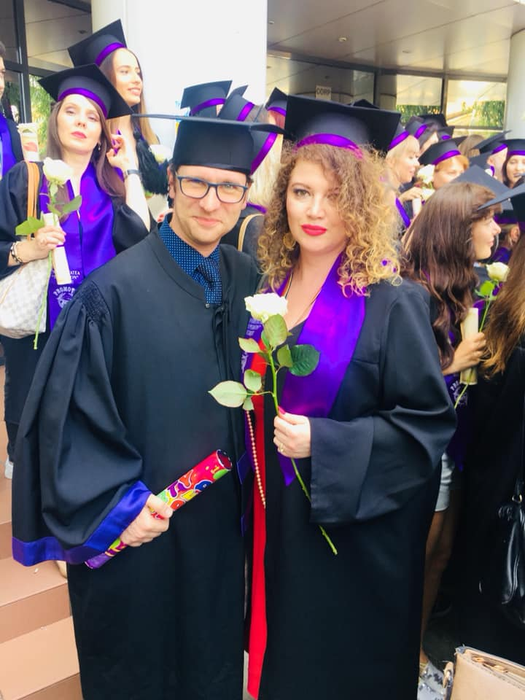 Oana Lis mai are un hop de trecut pentru a termina Facultatea de Psihologie: ”Viorel mă ascultă la lecții”