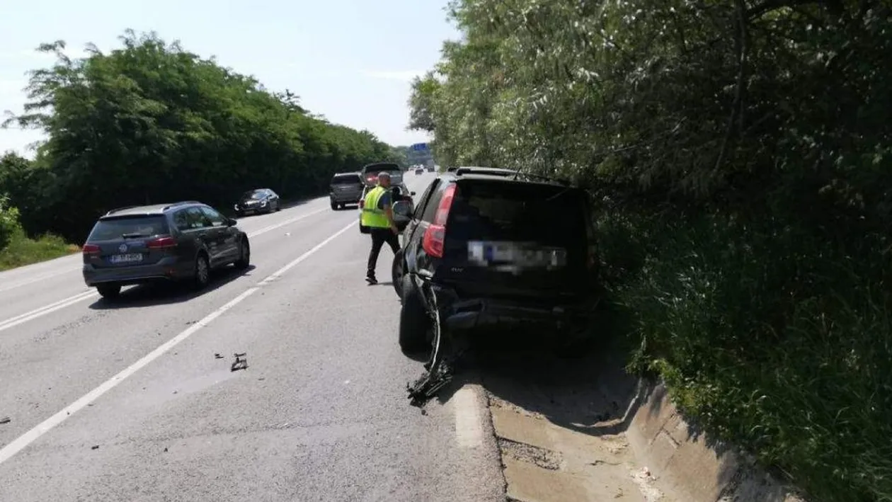 Mircea Băsescu, implicat într-un accident rutier, la Eforie. Două persoane au fost rănite