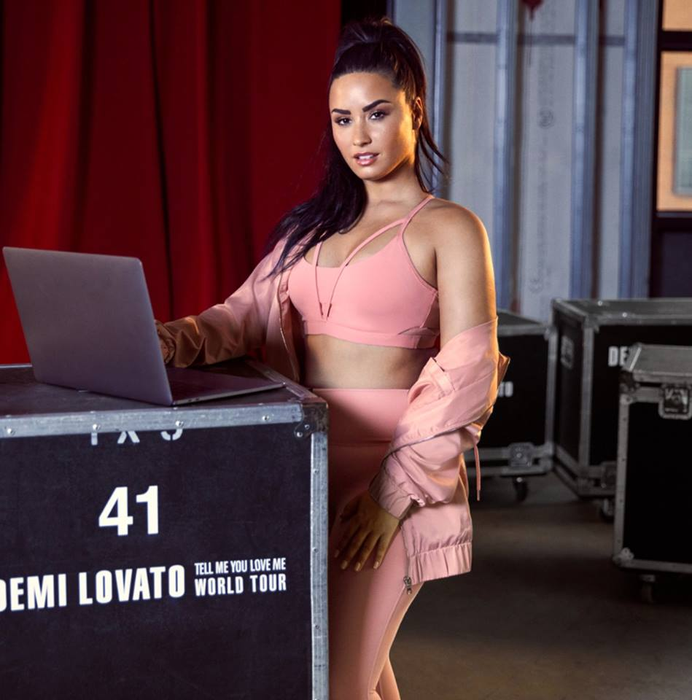 Demi Lovato, primul mesaj de pe patul de spital: “Voi continua să lupt“