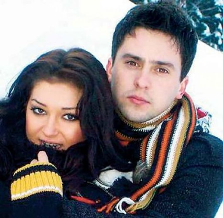 Elena Ionescu s-a iubit cu un om de televiziune! A fost primul bărbat din viața concurentei de la Survivor