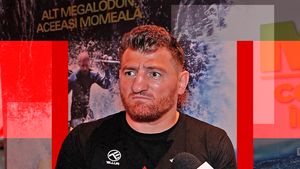 Cel mai mare secret al lui Cătălin Moroșanu e legat de familia sa. Cine dictează în casa neînfricatului luptător! “Femeia te manipulează o perioadă, dar apoi...”