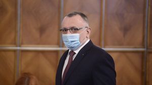 Când începe școala și ce reguli urmează. Ministrul Cîmpeanu a luat măsuri