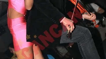 Cruduta a facut show cu violonistul lui Elis Armeanca