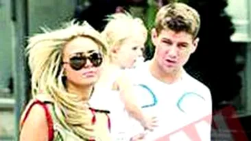 Iubita lui Gerrard si-a luat BMW de 65.000 ?