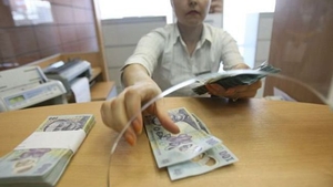 Curs valutar 18 iulie 2019. Nu e o eroare: Câți lei costă azi 1 euro