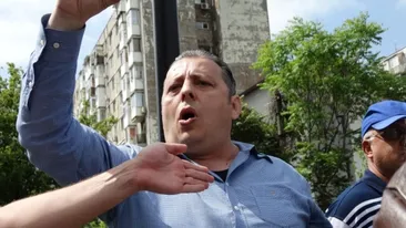 Ștefan Florescu de la PMP, omul lui Băsescu, înjură porcos colegii și conducerea partidului. El ar urma sa intre deputat în locul lui Eugen Tomac