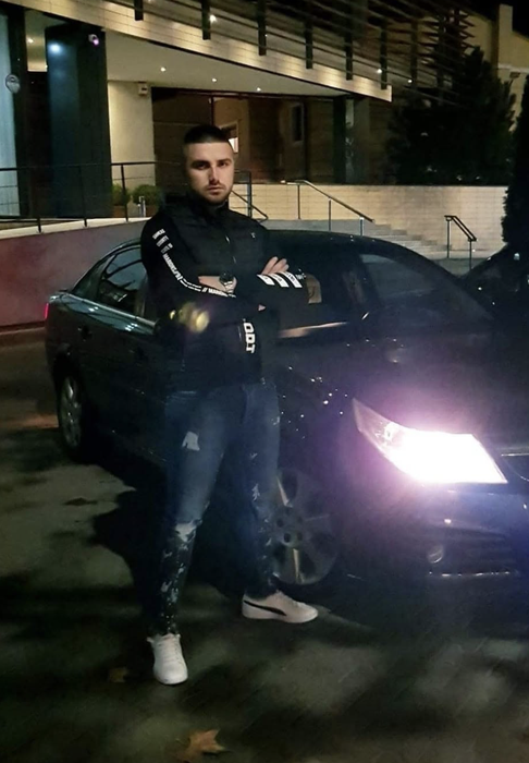 Îl recunoști? Așa arăta în 2014. Este unul dintre cei mai controversați concurenți din actualul sezon Insula Iubirii