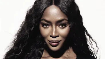 Naomi Campbell este însărcinată? Poza care a creat isterie pe internet