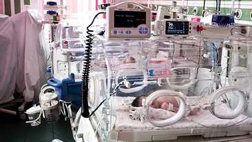 Caz rar la Spitalul Cantacuzino din Capitala: Gemene nascute la diferenta de sapte saptamani, in ani diferiti