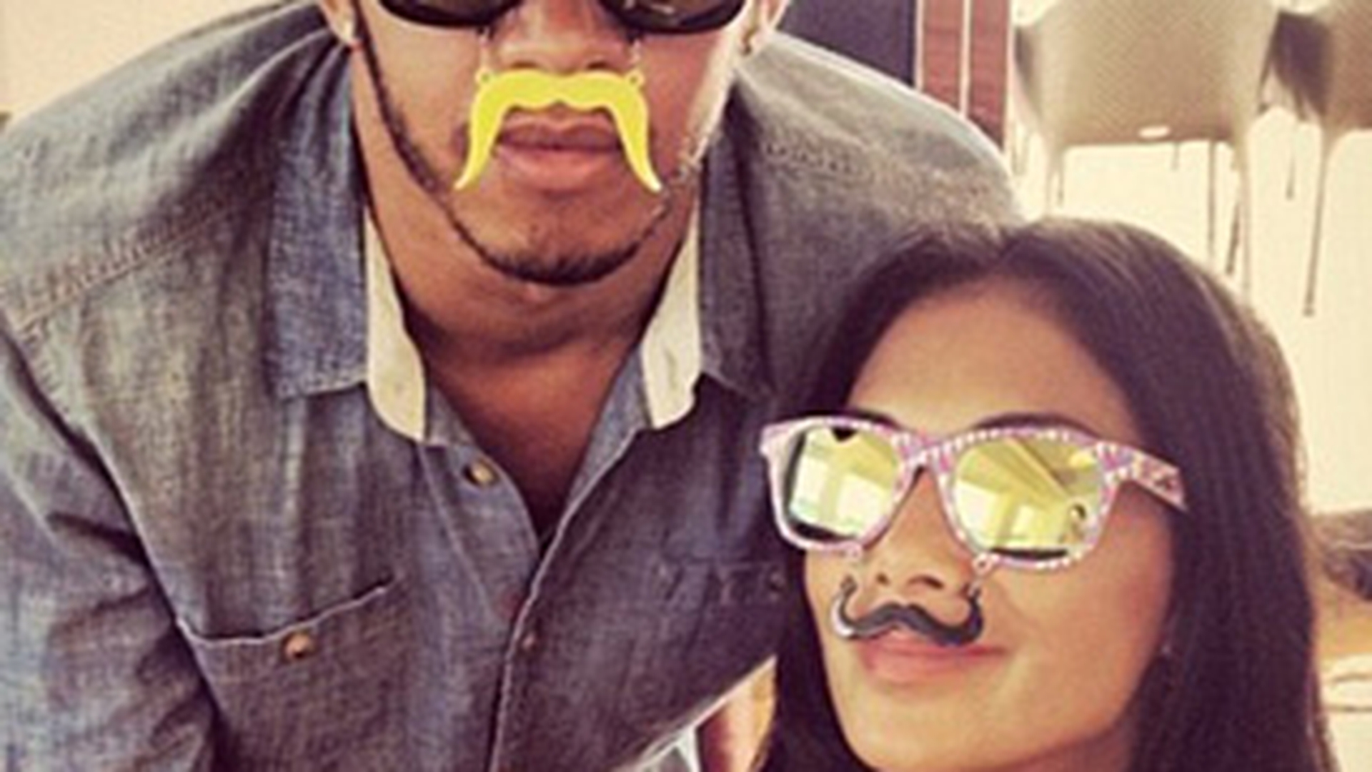 A inselat-o fara rusine, dar ea l-a iertat! Vezi prima poza cu Nicole Scherzinger si Lewis Hamilton de dupa scandal