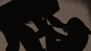 Un violator liberat cu Legea recursului compensatoriu a violat o femeie în centrul Capitalei, la doar trei zile după ce a ieşit din puşcărie
