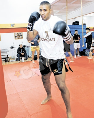 Benny Adegbuyi, un maestru al knockout-ului