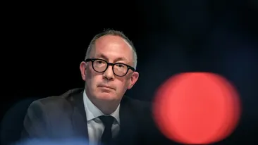 Primarul din Crans-Montana recunoaște că autoritățile au fost neglijente. Localul care a luat foc nu mai fusese controlat de cinci ani