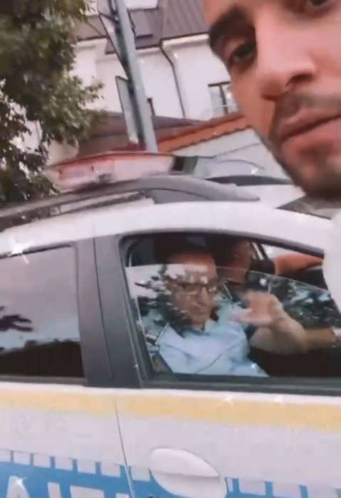 Ce a făcut Fulgy după criza de plâns de la TV. A oprit doi polițiști pe stradă „Să moară familia mea de nu…”