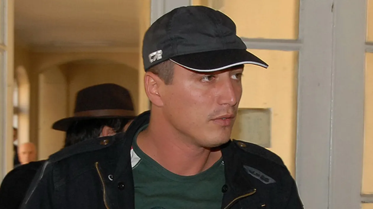 Scrisoarea trimisă de Cristian Cioacă din închisoare! Fostul poliţist este disperat: Nu am văzut ce au ridicat