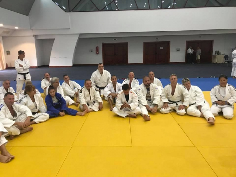 Veteranii și campionii judoului românesc, prezenți la deschiderea Stagiului Național al Arbitrilor și Antrenorilor de Judo
