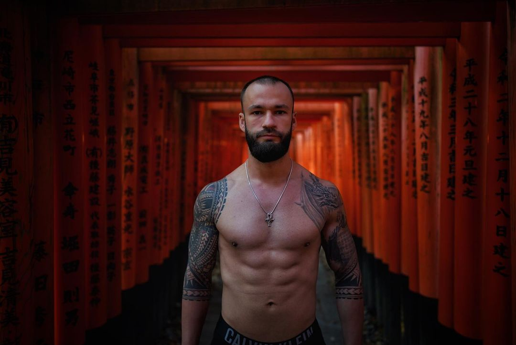 Yamato Zaharia: "Are un tatuaj cu o cruce pe picior și i-am zis că are șansa să mă exorcizeze" / (Sursa: Instagram)