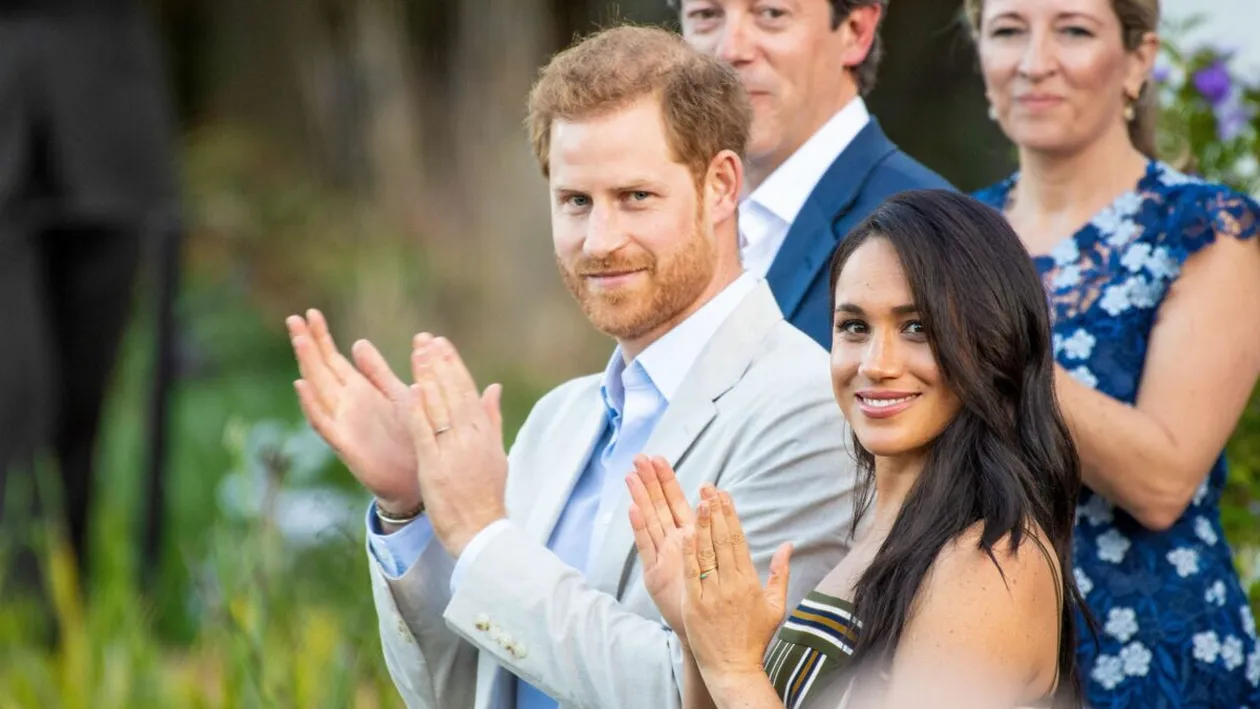 Prințul Harry și Meghan Markle au acceptat oferta Familiei Regale pentru vizita lor din Marea Britanie