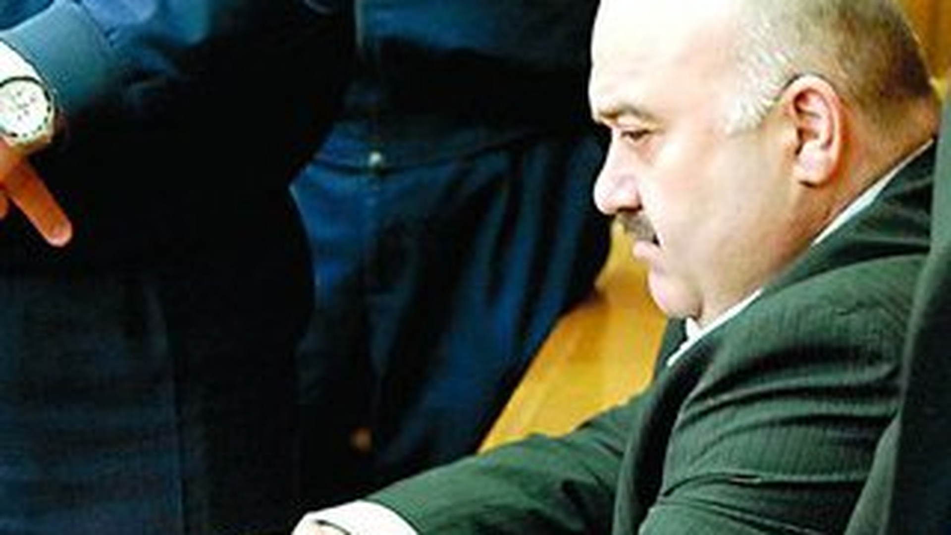 A cerut plangand eliberarea