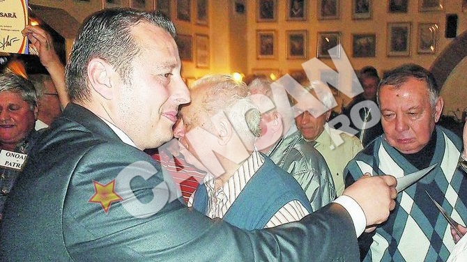 A pus la punct detaliile cu veteranii. Stefan Florescu organizeaza "Ziua Rezervistului Militar"