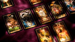 Cartea de tarot a zilei. Mesajul transmis de Univers astăzi, 14 decembrie 2025