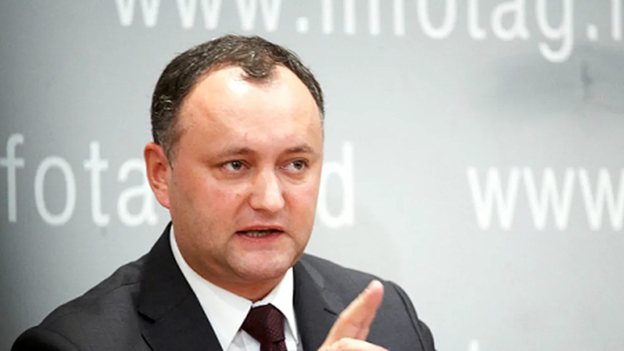 Discursul de 7 cărări: cum s-a adresat cetăţenilor noul preşedinte al Moldovei. ”Era rupt de beat!” 