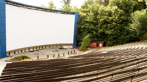 Cinema gratuit in Parcul IOR! Bucurestenii vor putea vedea filme pe un ecran gigant, de 120 de metri patrati