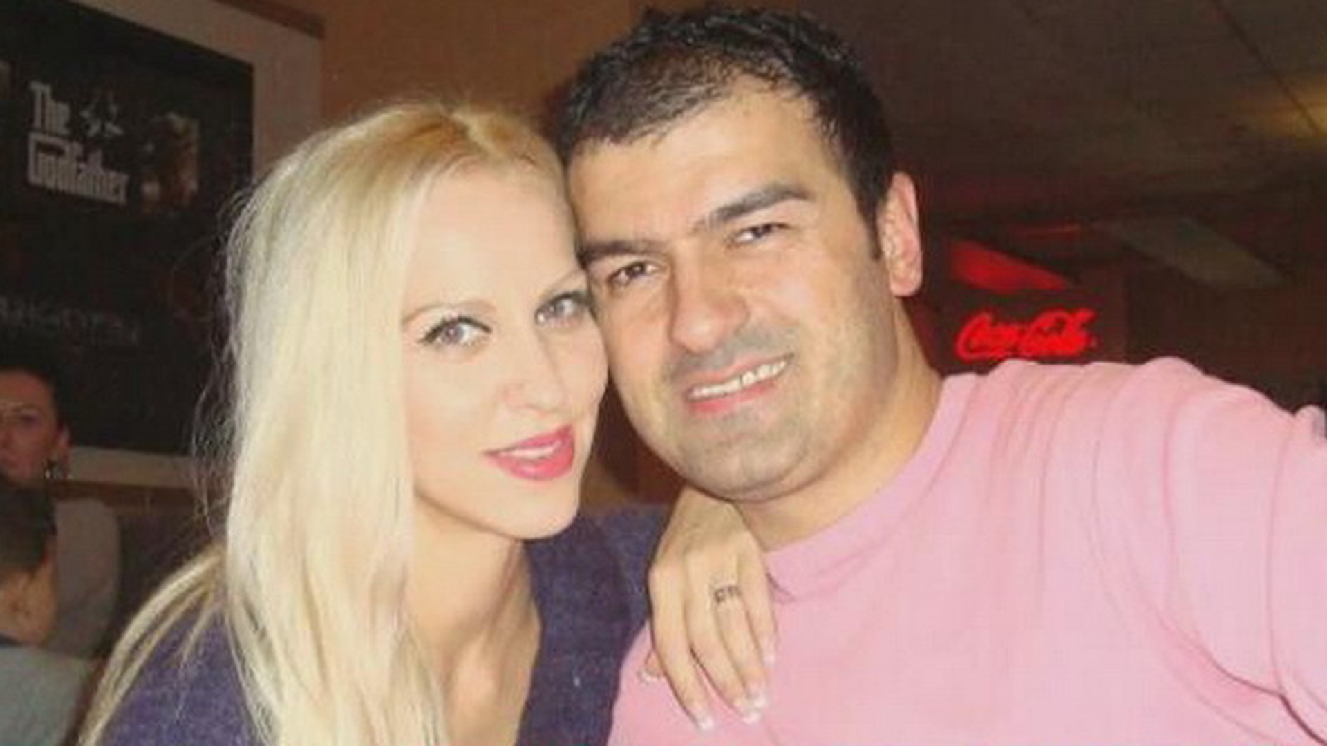 Nici din dragoste nu renunta la ortodoxie! Anca Neacsu: "Nu imi schimb religia. Daca o sa avem un copil, vin si il botez in tara"