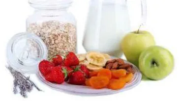 Aceste alimente te ajută să adormi mai repede!