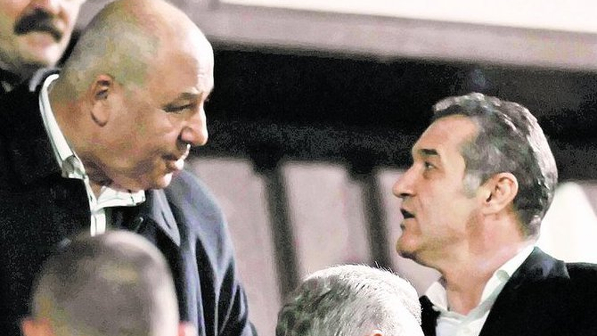 Becali vrea sa plateasca o creanta a Rapidului catre Taher: "Gigi, hai cu banii!"
