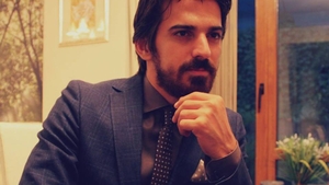 TUNCAY OZTURK pare că şi-a revenit după divorţ! Lângă ce blondă a fost surprins fostul soţ al ANDREEI MARIN