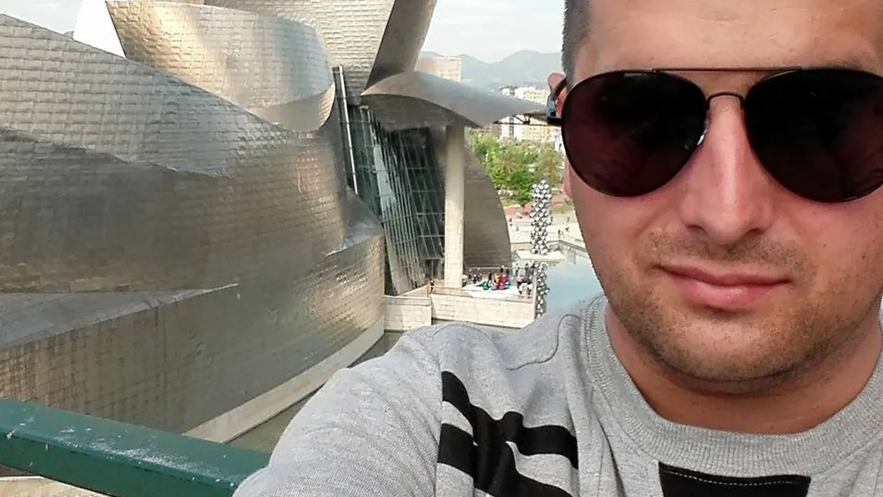 A lucrat într-o brutărie, dar a ajuns să facă bani din IT