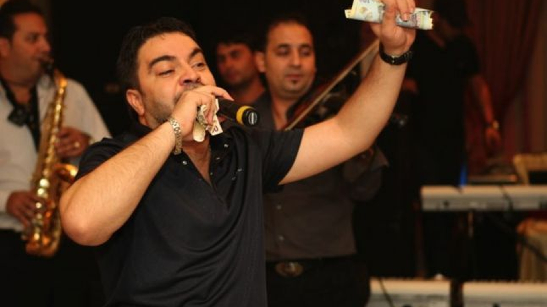 Scandal în muzică! Cu ce cântăreți dă de pământ Florin Salam: "Derbedeilor, dați-vă singuri o palmă!"