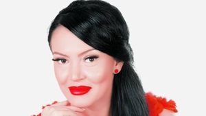 Fotografie IMPRESIONANTA! Cum a putut sa apara Andreea Mantea cu baiatul sau in public