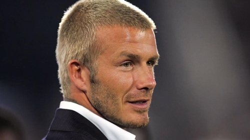 Incredibil. Ce făcea David Beckham în timp ce conducea mașina personală