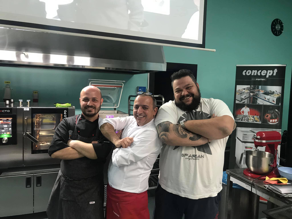 Munti și-a tăiat stomacul cu banii câștigați la “Chefi la Cuțite”. Cum arată acum