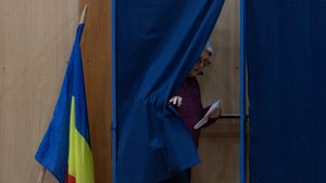 Alegeri prezidențiale 2025. George Simion vs. Nicușor Dan. Ce arată cifrele institutelor de sondare