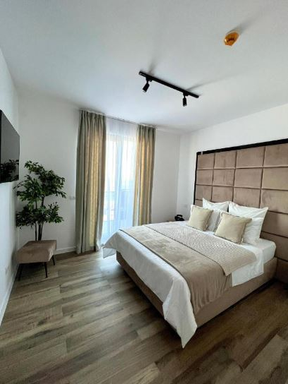 Cât costă o noapte de cazare în hotelul Andreei Bănică/ sursă foto: Booking