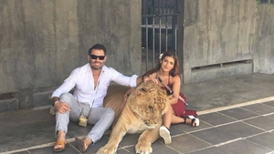Alexandra de la ”Insula iubirii” se ”tunează”! A dezvăluit motivul din cauza căruia nu-şi face iubit după despărţirea de Aurel