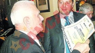 Mare petrecere pentru ofiteri