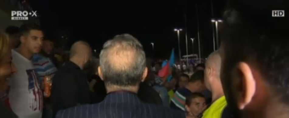 Gigi Becali, scandal cu suporterii după meci: „Bă, cine ești tu să mă înjuri pe mine?”