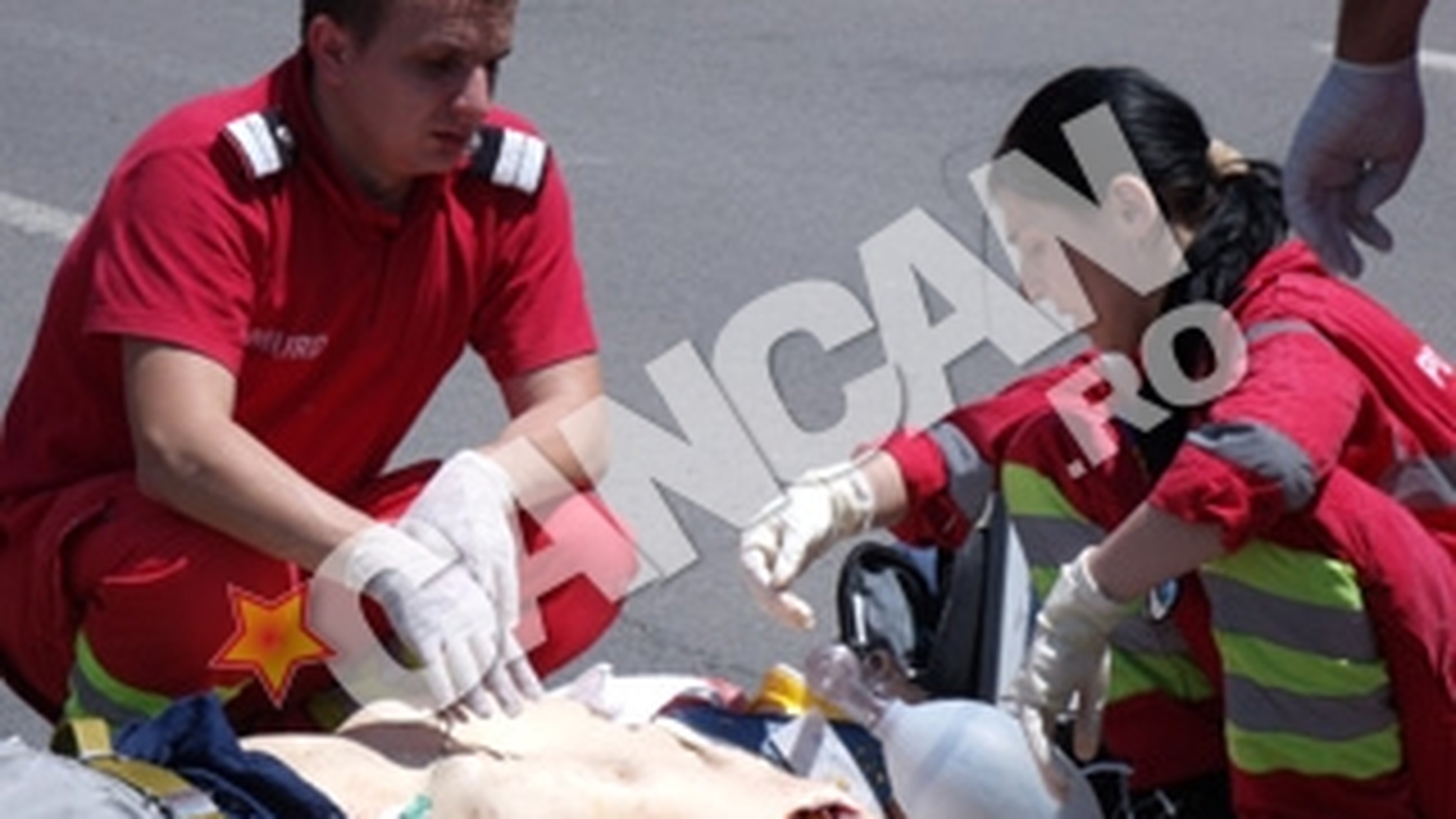Ucis de o masina in timp ce traversa prin loc nemarcat
