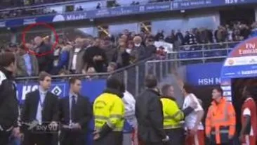 VIDEO Un jucator al lui Hamburg a lovit un fan cu o sticla in cap!