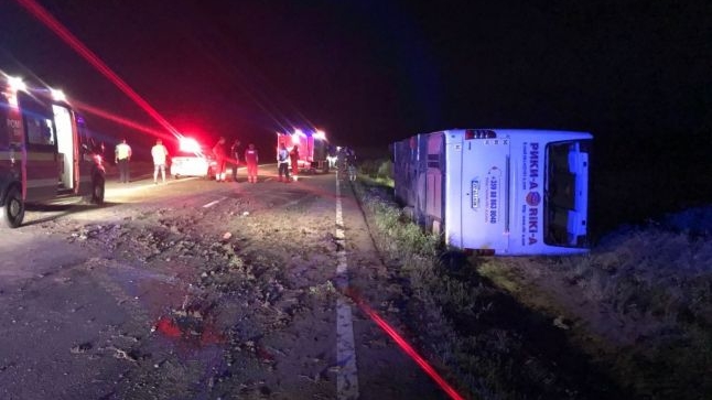 Un autocar cu 60 de persoane din Ucraina, răsturnat în Constanţa! A fost activat planul roșu de urgență