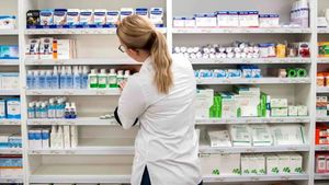 Ce salariu are o farmacistă în Constanța, cu 4 ani vechime: „O bătaie de joc!”