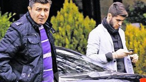 Mijlocasul este vizitat des de tatal sau. Radut senior, in inspectie la Bucuresti