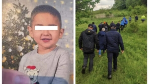 Cazul lui Alexandru, băiețelul dispărut și găsit în pădure, preluat de presa internațională. Ce au relatat jurnaliștii străini